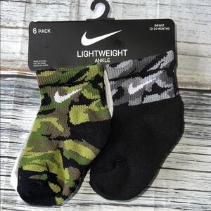 Nike Infant Lightweight Ankle Socks - Green Camo/Black Camo/& White Size 12-24